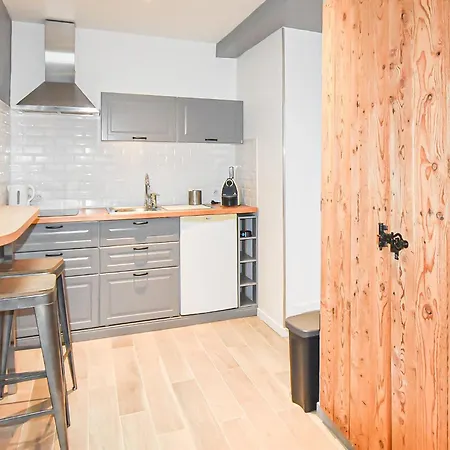 Feriehus Awesome In With House A Panoramic View *